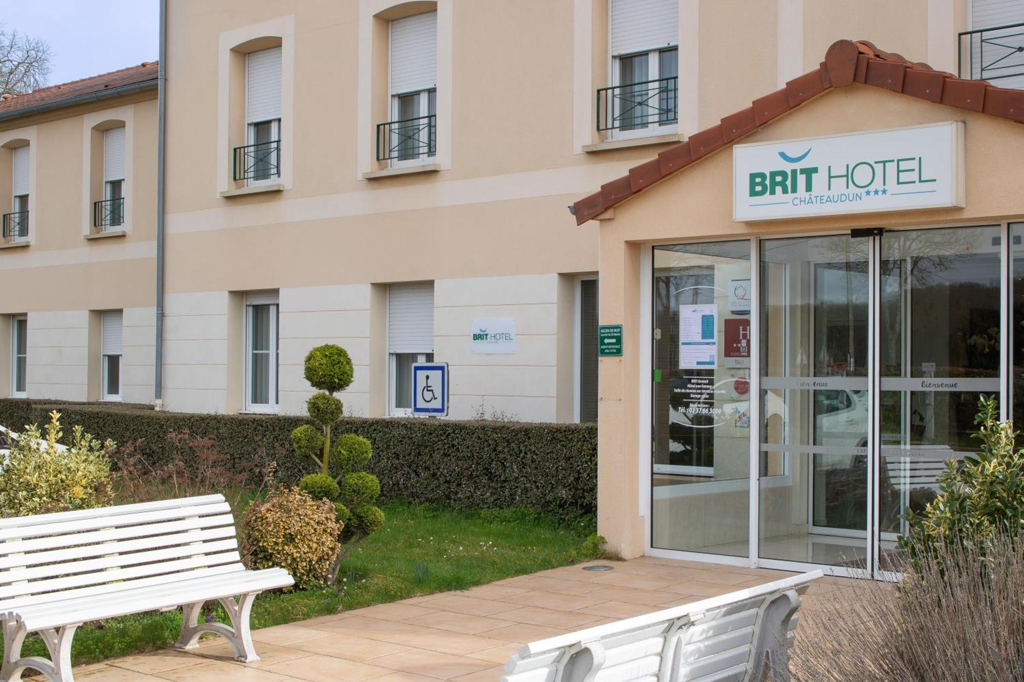 Brit Hotel 沙托丹 外观 照片