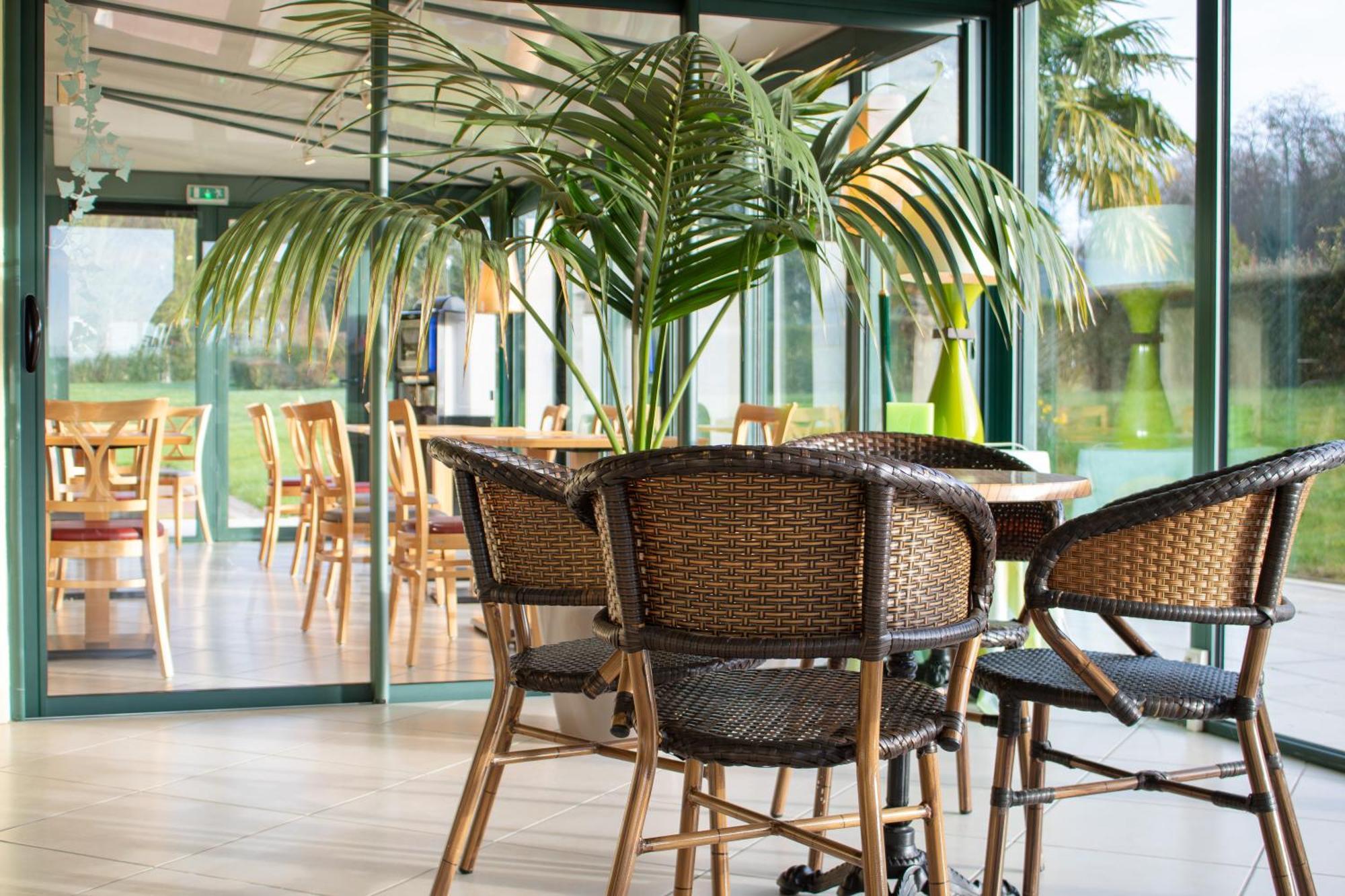 Brit Hotel 沙托丹 外观 照片